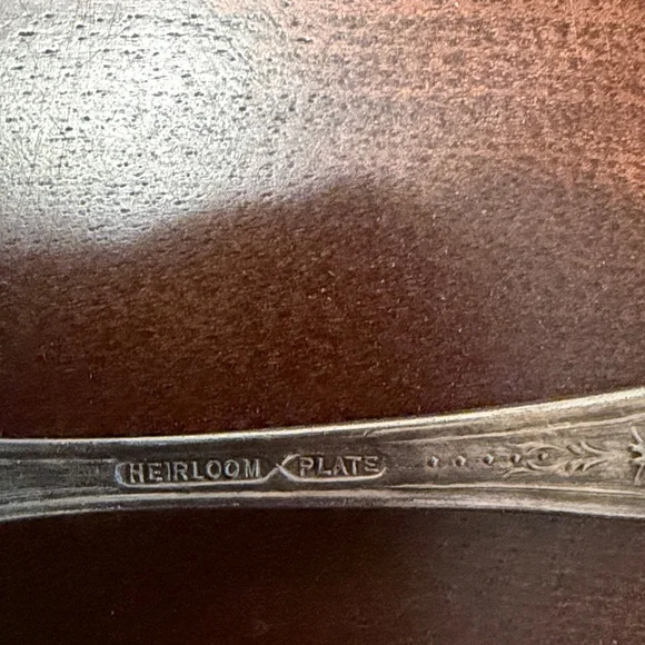 Heirloom Silverplate Serving pieces - Picture 7 of 8